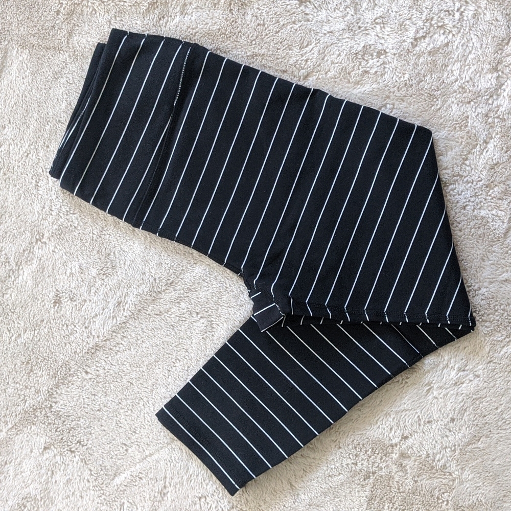 Glyder Capri Leggings